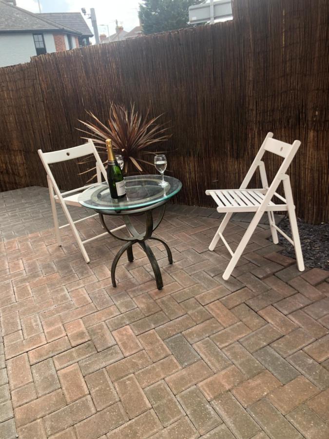 Half Price Offer - Exeter City Apartment Exterior foto